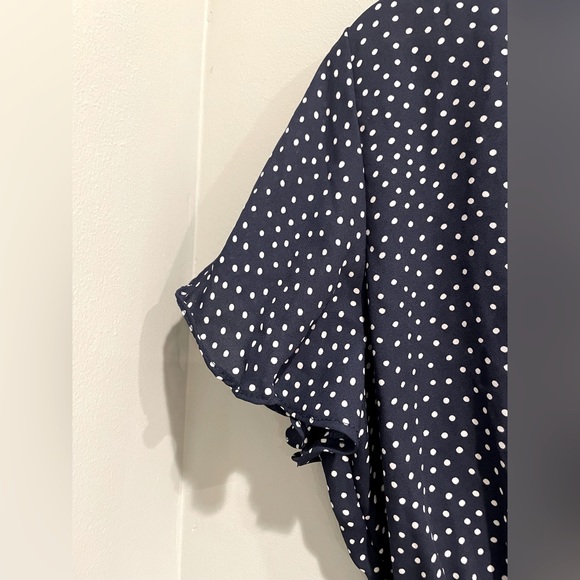 Altar’d State Polkadot Navy/White V Neck Blouse- Size Large - Picture 5 of 7